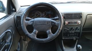Volkswagen Polo 2000 CLASSIC 1.4 !!!-thumb-36