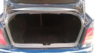 Volkswagen Polo 2000 CLASSIC 1.4 !!!-thumb-42