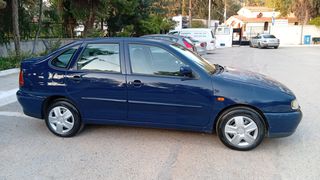 Volkswagen Polo 2000 CLASSIC 1.4 !!!-thumb-18
