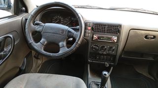Volkswagen Polo 2000 CLASSIC 1.4 !!!-thumb-35