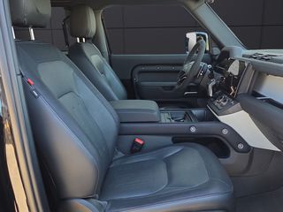 Land Rover Defender 2021 D350 90 X DYNAMIC TOTAL BLACK ΜΕ PADDLES-thumb-4