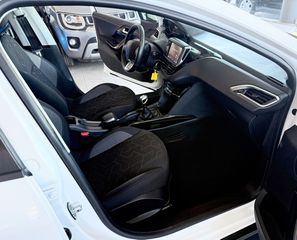 Peugeot 2008 2019 1.2 PureTech 131Hps Signature KLIMA-thumb-8