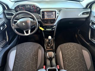 Peugeot 2008 2019 1.2 PureTech 131Hps Signature KLIMA-thumb-11