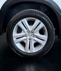 Peugeot 2008 2019 1.2 PureTech 131Hps Signature KLIMA-thumb-12