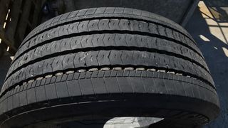385/55/R22.5 MICHELIN-thumb-1