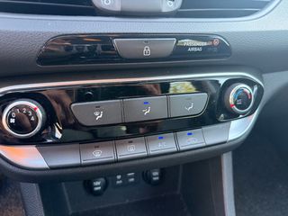 Hyundai i 30 2019 1.6 CRDI BOOK SERVICE ΠΡΟΣΦΟΡΑ ΕΒΔΟΜΑΔΑΣ-thumb-18