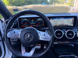 Mercedes-Benz A 180 2020 AMG LINE-thumb-30