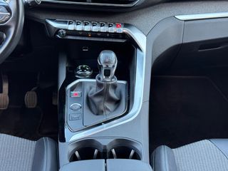Peugeot 3008 2022 1.5 DIESEL 130HP ALLURE PLUS + ΜΕΓΑΛΗ ΟΘΟΝΗ + GRIP ΕΛΛΗΝΙΚΟ.-thumb-23