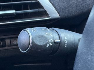 Peugeot 3008 2022 1.5 DIESEL 130HP ALLURE PLUS + ΜΕΓΑΛΗ ΟΘΟΝΗ + GRIP ΕΛΛΗΝΙΚΟ.-thumb-31
