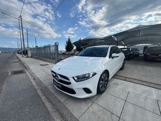 Mercedes-Benz A 160 2021-thumb-3