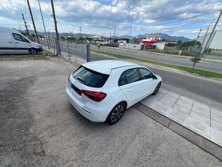 Mercedes-Benz A 160 2021-thumb-9