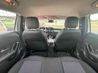 Mercedes-Benz A 160 2021-thumb-17