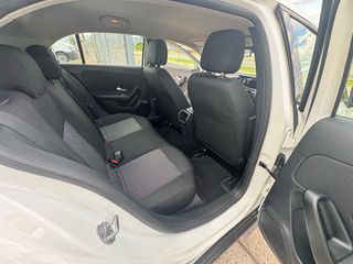 Mercedes-Benz A 160 2021-thumb-20