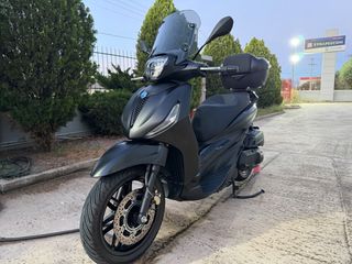 Piaggio Beverly 400 2024 HPE DEEP BLACK