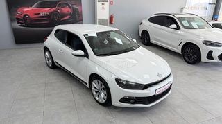 Volkswagen Scirocco 2011 1.4 TSI 160 HP-thumb-9