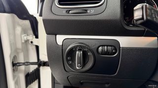 Volkswagen Scirocco 2011 1.4 TSI 160 HP-thumb-23