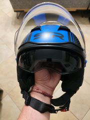 Πωλείται κράνος STR TRON, τύπου jet, μέγεθος Large 59 cm, ελάχιστα χρησιμοποιημένο, πεντακάθαρο, σε άριστη κατάσταση