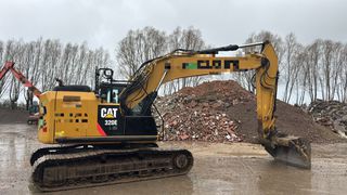 Εκσκαφέας Με Ερπύστριες CAT 2015 320E LRR-thumb-1