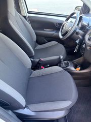 Toyota Aygo 2019-thumb-8