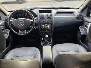 Dacia Duster 2014 PRESTIGE 4X4 1.5 110PS-thumb-9