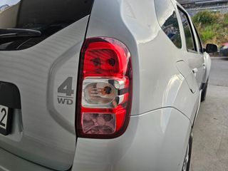 Dacia Duster 2014 PRESTIGE 4X4 1.5 110PS-thumb-24