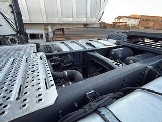 Scania 2012 R560-thumb-11