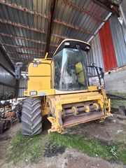 Θεριζοαλωνιστικές New Holland 2003 TX 66