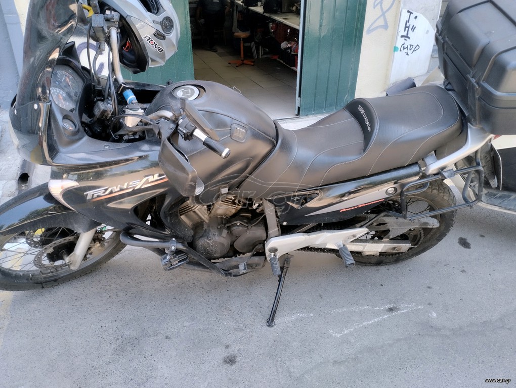 Honda Transalp 650 2005