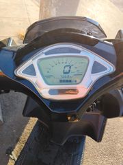 UM 2024 XPEED 125 RX-thumb-8