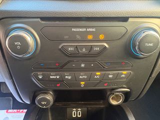 Pickup - Αγροτικό Ford 2019 Ranger 3.2 Limited 200ps*Full Extra*Book Service*Ατρακαριστο-thumb-34