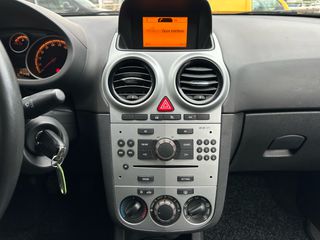 Opel Corsa 2012-thumb-11