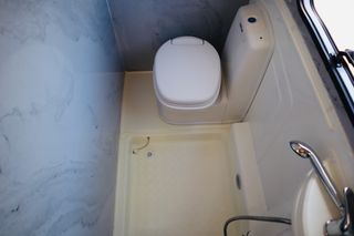 Knaus 2004 sudwind 650FSK-thumb-13