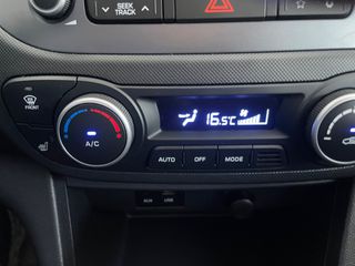 Hyundai i 10 2020 1.2 YES! PLUS-thumb-19