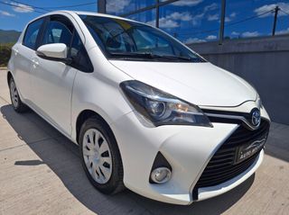 Toyota Yaris 2016 1.5 HYBRID.....