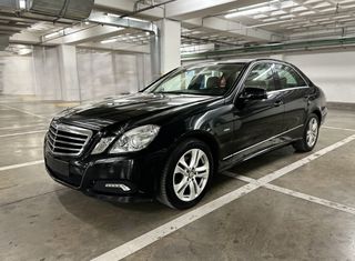 Mercedes-Benz E 200 2009 Avantgarde CGI-thumb-3