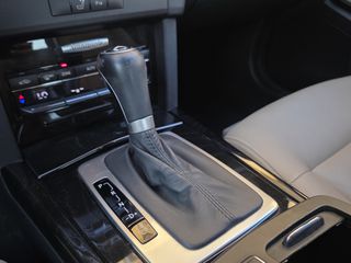 Mercedes-Benz E 200 2009 Avantgarde CGI-thumb-25