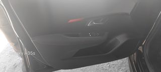 Peugeot 208 2022-thumb-6