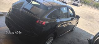 Peugeot 208 2022-thumb-8