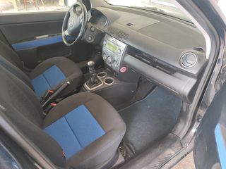 Mazda 2 2005 MAZDA 2-thumb-4