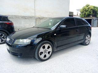 Audi A3 2005 1.6 FSI - 3D - CLIMA..!!!