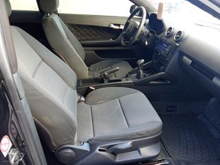 Audi A3 2005 1.6 FSI - 3D - CLIMA..!!!-thumb-14