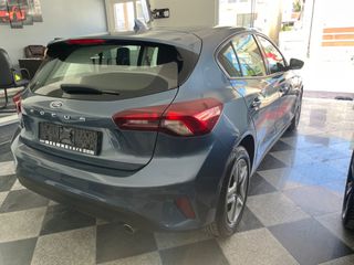 Ford Focus 2022-thumb-9