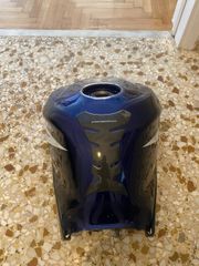 ρεζερβουαρ Gsxr k4 600-thumb-1