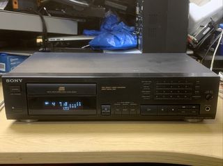 CD PLAYER SONY CDP - 597