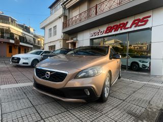 Volvo V40 2015