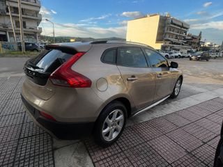 Volvo V40 2015-thumb-3