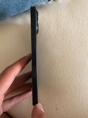 Iphone 16-thumb-3