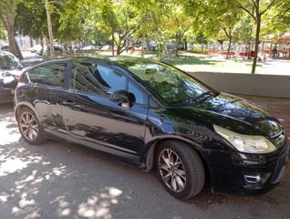 Citroen C4 2010-thumb-2