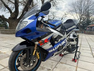 Suzuki GSX-R 1000 2002-thumb-5