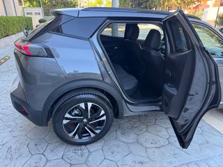Peugeot 2008 2022 1.5 BlueHDi 110ps Allure-thumb-11
